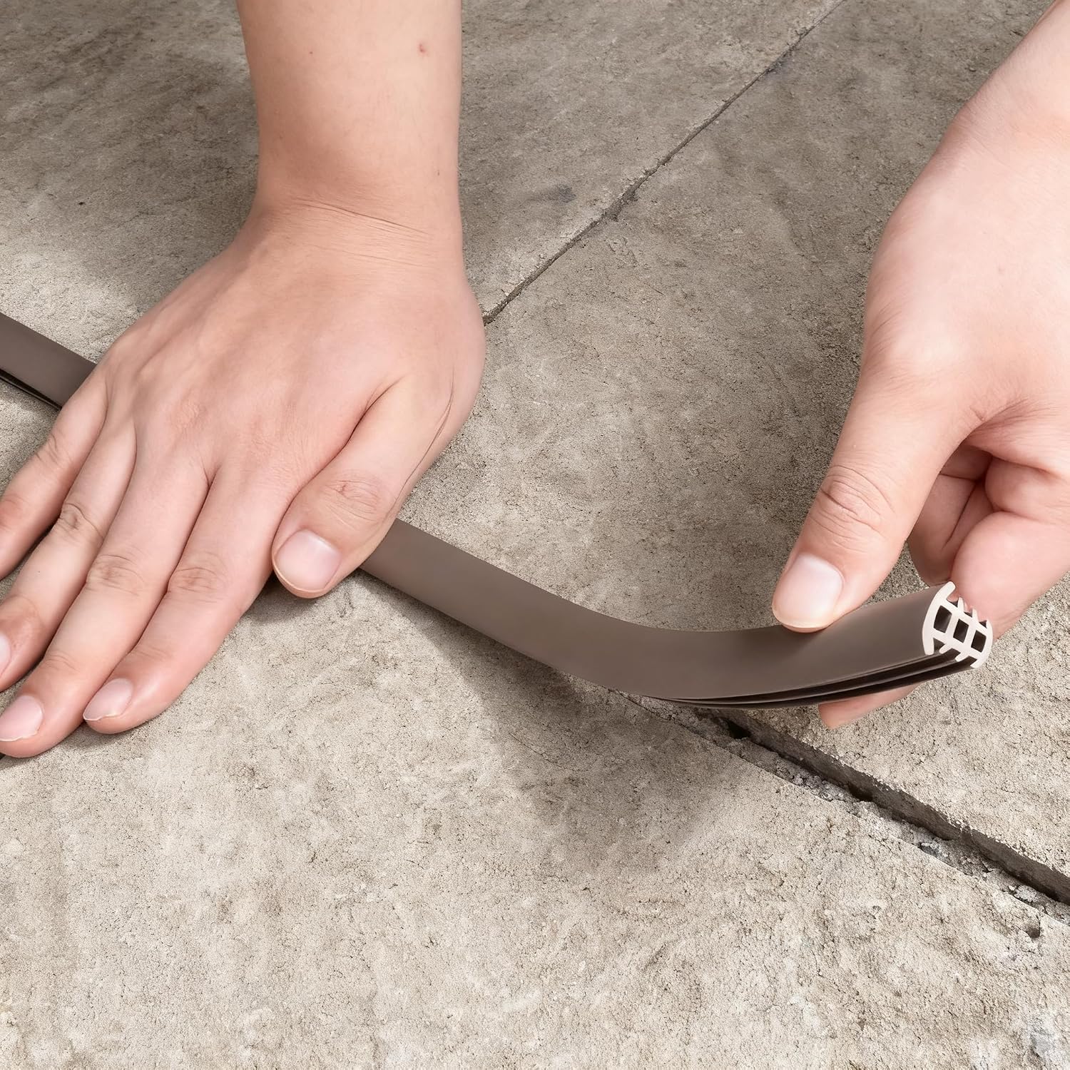 Flexible EPDM Rubber Strip (50 ft Long x 1 inch Wide) - Concrete Crack Repair & Replacement, Weather & Aging Resistant Expansion Joint Filler for Driveways, Sidewalks