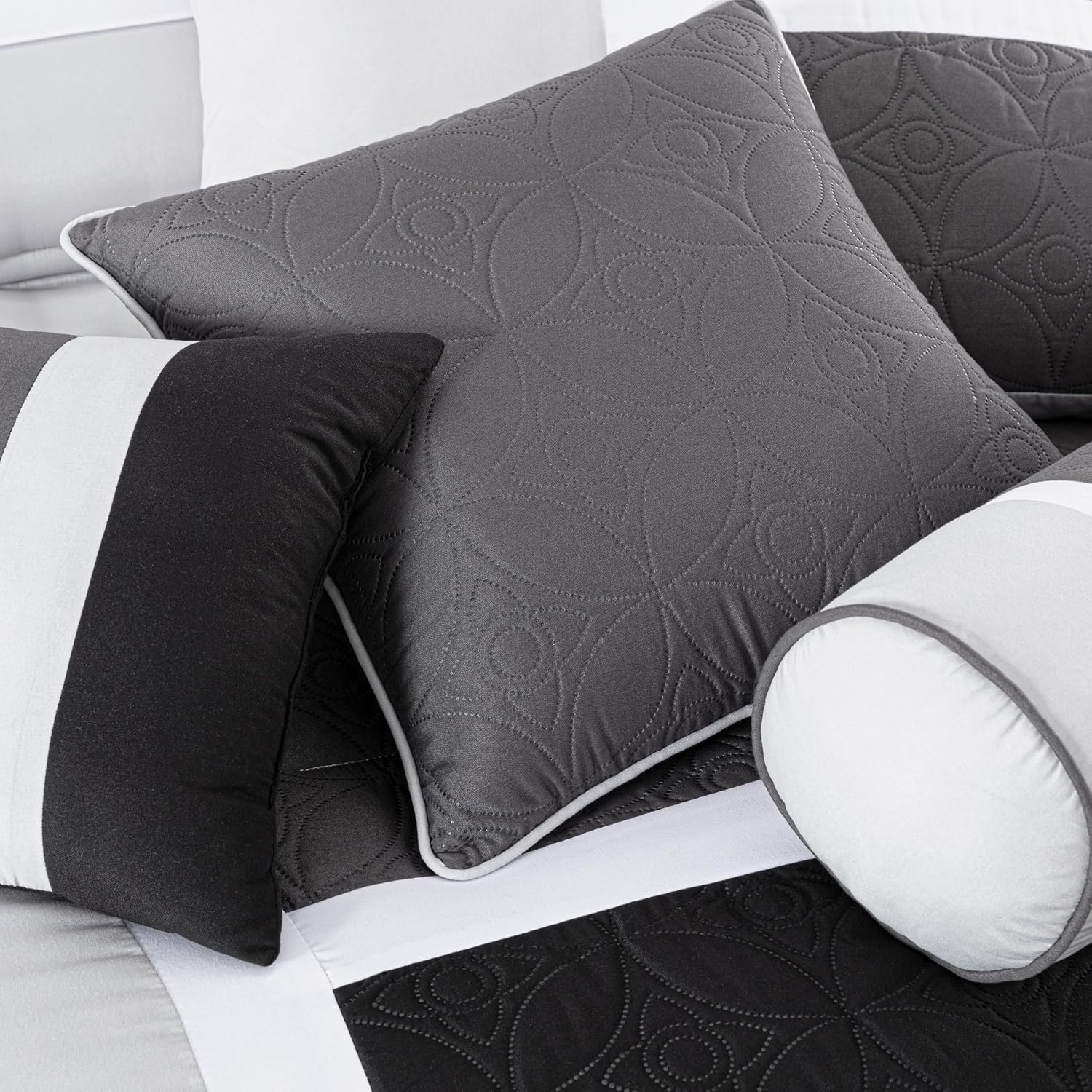 Chezmoi Collection Upland 7-Piece Quilted Patchwork Comforter Set, Black/Gray/Light Gray, Oversized King