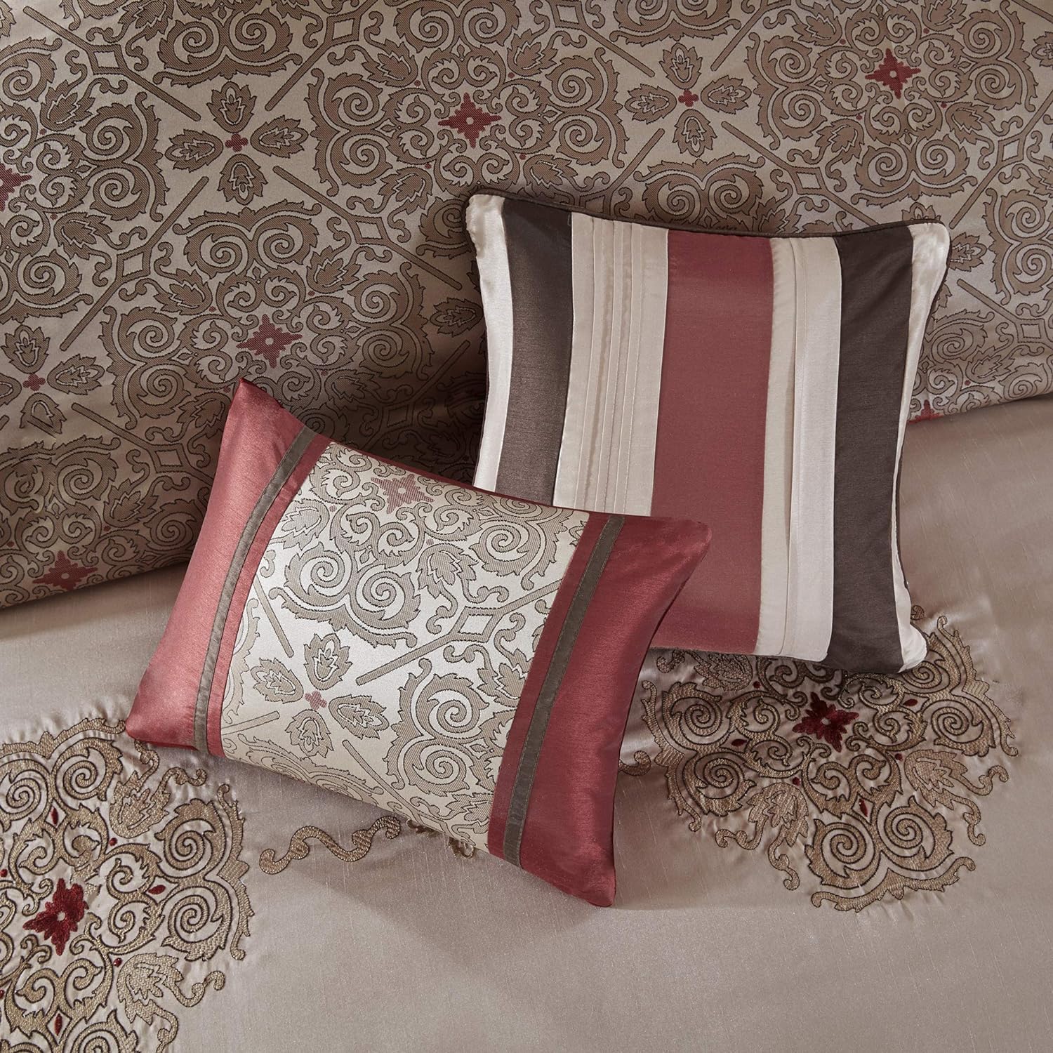 Madison Park Essentials Delaney 24-Piece Room In A Bag Comforter Set-Satin Jacquard, All Season Luxury Bedding, Sheets, decorative pillows and Curtains, Valance, Cal King(104'x92'), Medallion Red