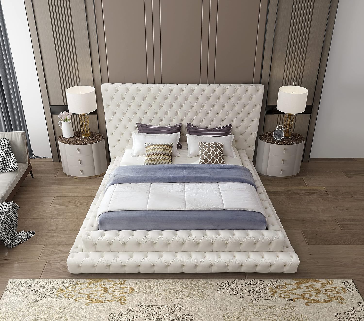 Meridian Furniture RevelCream-Q Revel Collection Modern | Contemporary Cream Velvet Upholstered Bed with Deep Button Tufting, 85' W x 98' D x 60' H, Cream, Queen