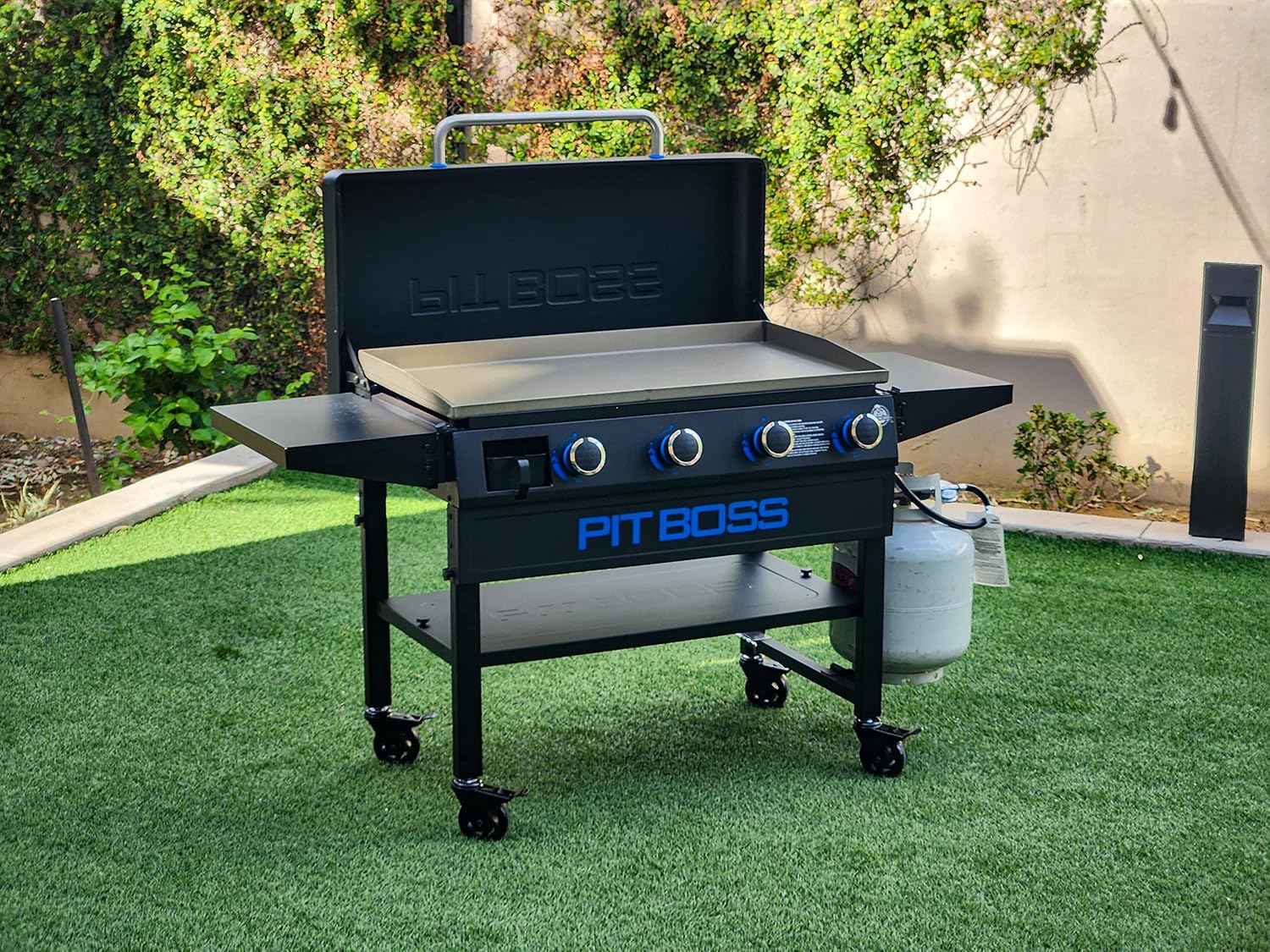 Pit Boss 10963 4-Burner Gas Griddle, Black
