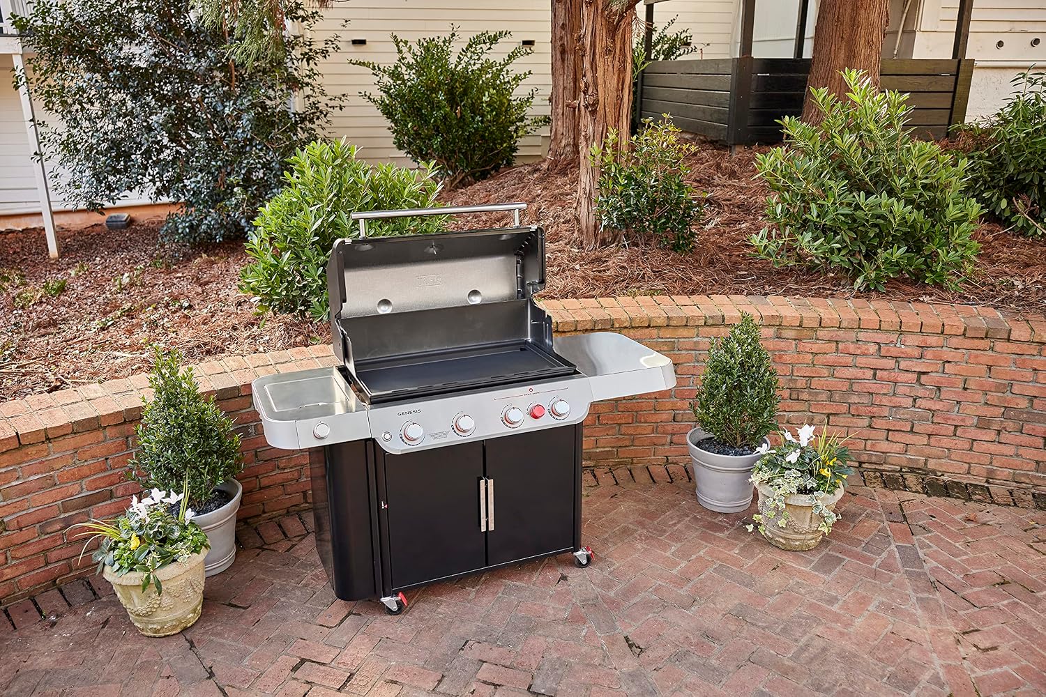 Weber Rust‑Resistant Outdoor Griddle Insert, Full‑Size – Pre-Seasoned Carbon Steel Griddle for Genesis 400 Series Gas Grills, Grill Accessory
